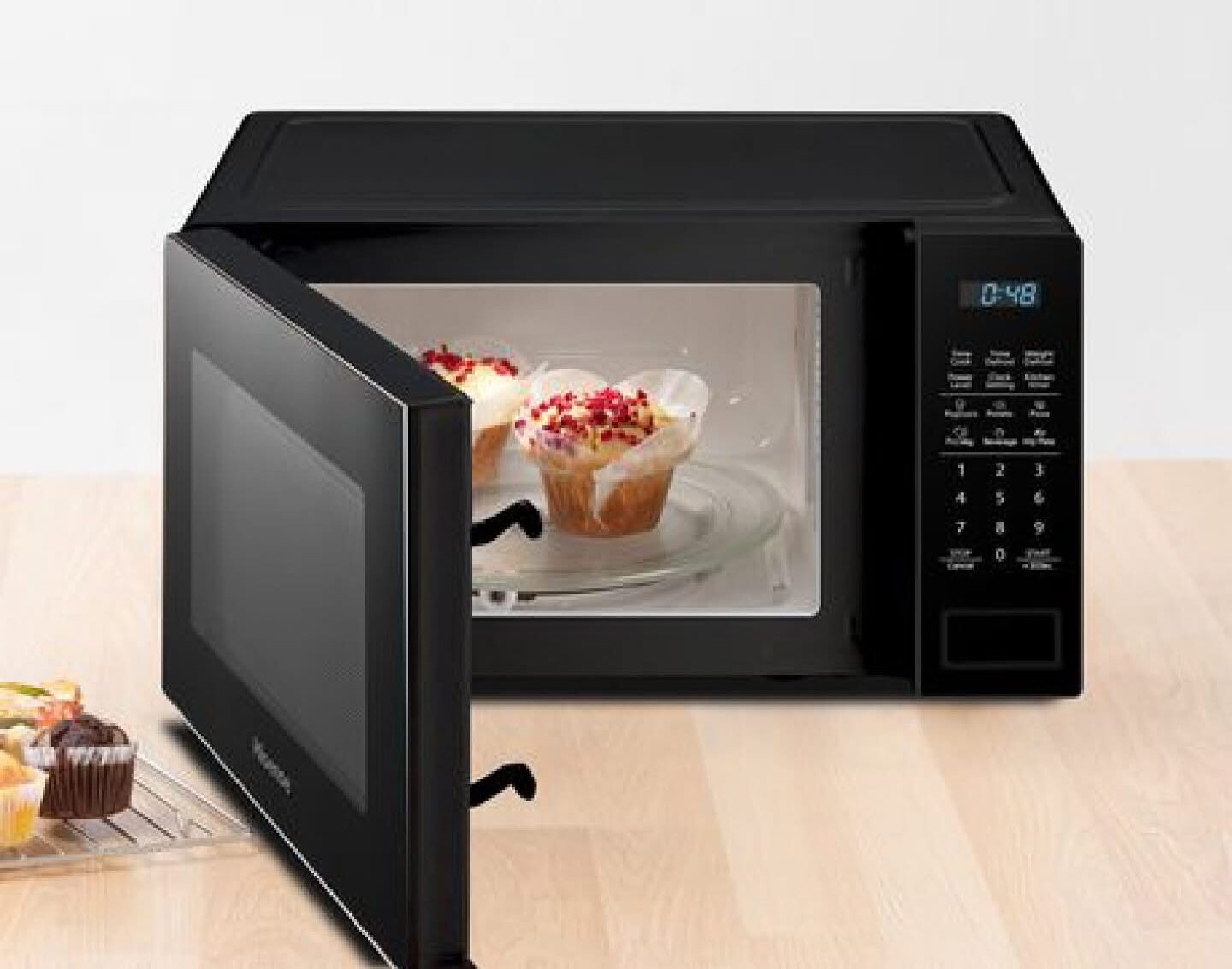 Hisense Microwave 20L